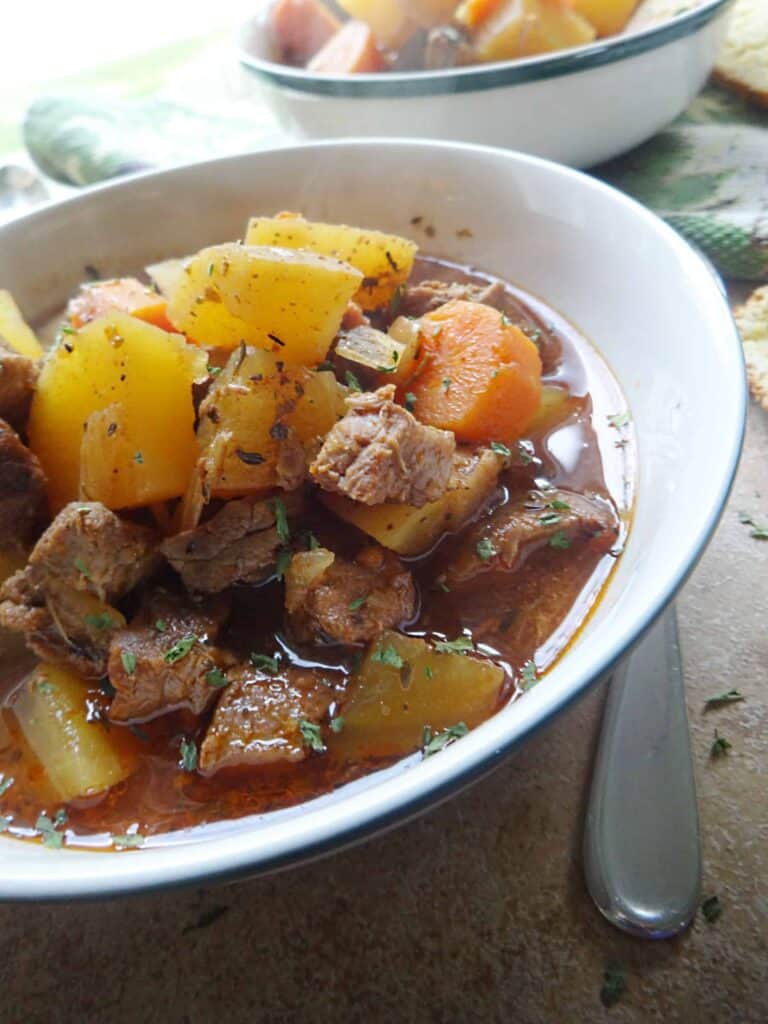 Easy Beef Stew Slow Cooker Recipe